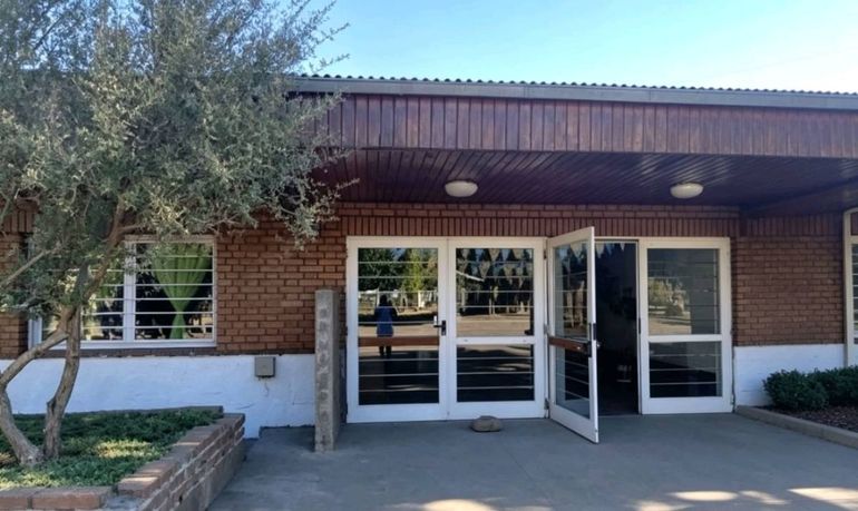 Golpeó a su maestro y suspendieron las clases en una escuela de Andacollo