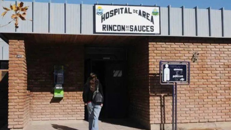 Admiten que el hospital de Rincón de los Sauces está desbordado