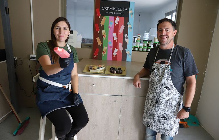 Cerraron su franquicia de helados y ahora crean sus propias paletas que son furor