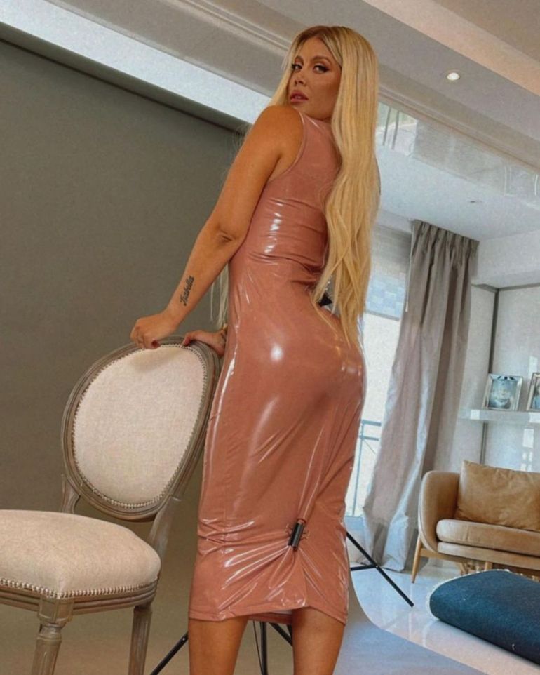 Wanda Nara reveló cuál es el truco para transformarse rápidamente en una Barbie.