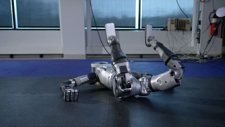 Este es Atlas, el robot viral que baila breakdance