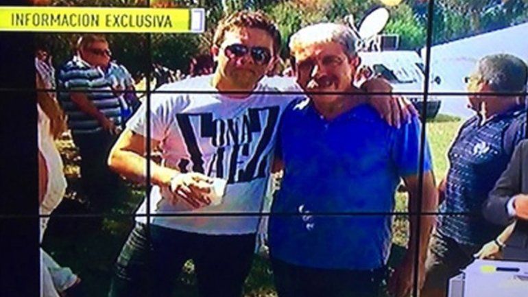 Aníbal abrazado al Faraón