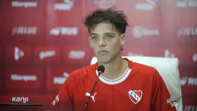Santi Maratea aún debe definir una clave en la colecta de los hinchas de Independiente.