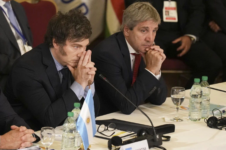 Javier Milei y Luis Caputo