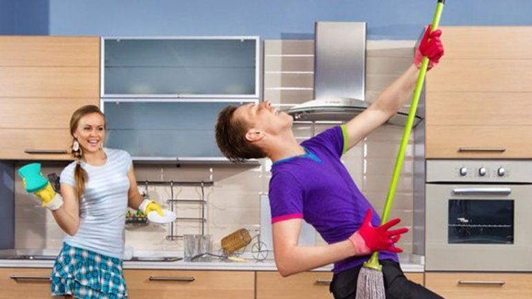 Las tareas domésticas le harían bien al cerebro