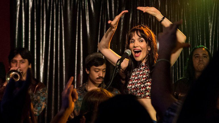 El parecido de Oreiro con Gilda es uno de los aspectos más destacados.