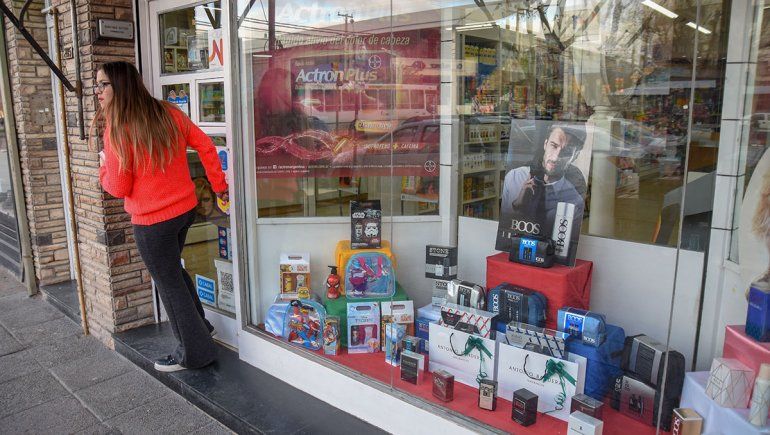 Los comerciantes locales pagarán en 5 meses los $5 mil