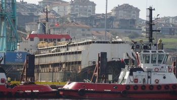 La redefinición del destino del barco ocurre en medio de un diferendo comercial que dejó decenas de animales muertos y encendió alarmas internacionales. La redefinición del destino del barco ocurre en medio de un diferendo comercial que dejó decenas de animales muertos y encendió alarmas internacionales.