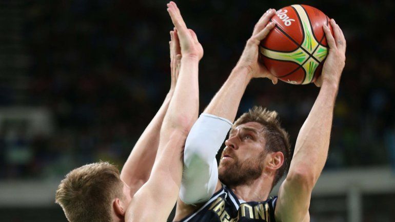 Argentina sufrió su primera caída e irá por la revancha con Brasil.