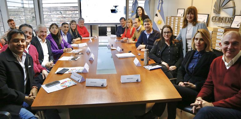 Funcionarios provinciales y municipales durante el acto que se realizó en la sede del COPADE, Funcionarios provinciales y municipales durante el acto que se realizó en la sede del COPADE,