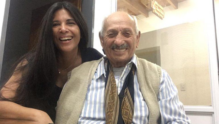 Educar a adultos mayores, la ofrenda de una docente