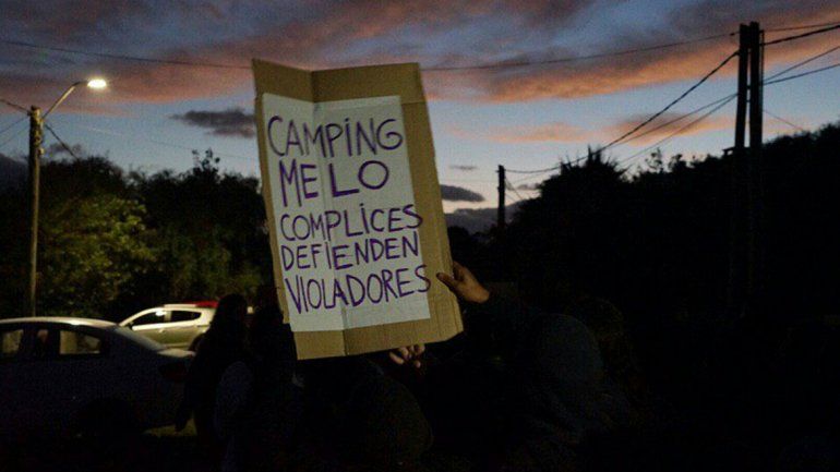 Otra violación en manada