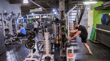 restricciones: ¿que pasa con los gimnasios y las piletas? restricciones: ¿que pasa con los gimnasios y las piletas?