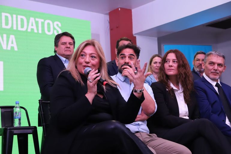 Karina Maureira precandidata de La Neuquinidad para diputados nacionales / Foto