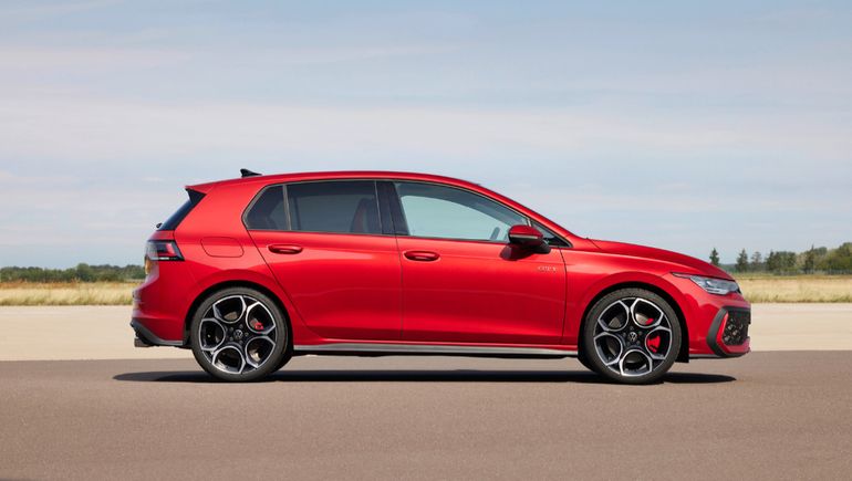 Volkswagen Golf GTI. Volkswagen Golf GTI.