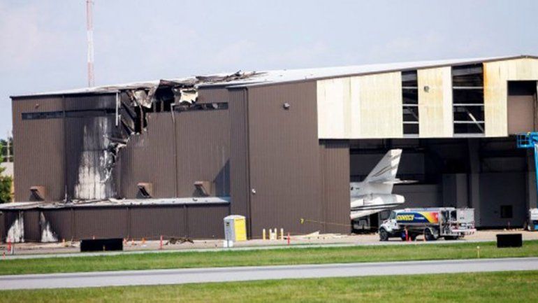 Al menos 10 muertos al estrellarse un avión privado en Texas