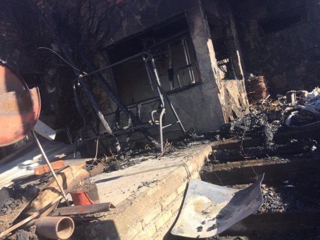 El duro testimonio de una familia que logró escapar del incendio de su casa