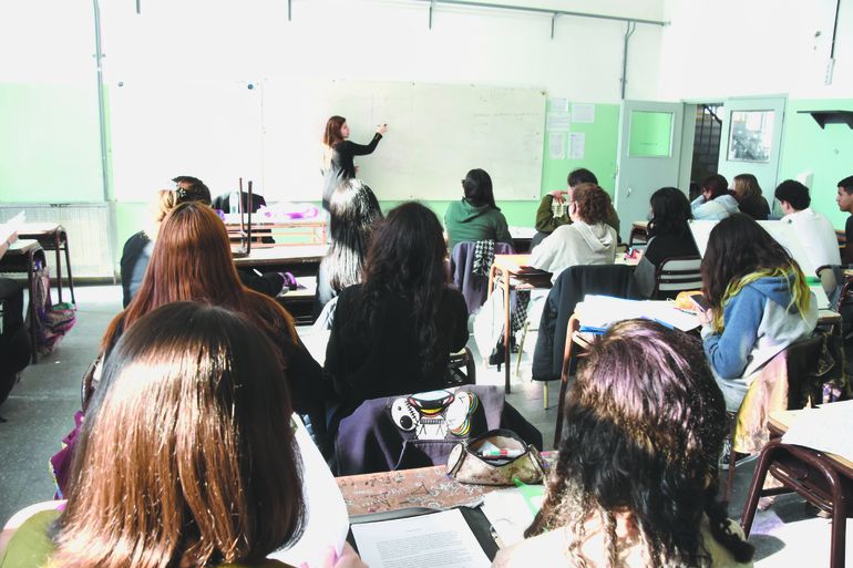 El 96% de los directores de las escuelas secundarias de Neuquén respondió que el establecimiento cuenta con normas de convivencia explícitas y conocidas por la comunidad educativa.