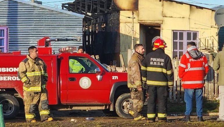 Tierra del Fuego: incendio en una casa de Río Grande. Tierra del Fuego: incendio en una casa de Río Grande.
