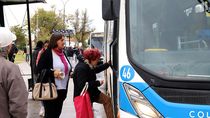 paro total de colectivos en neuquen: este martes no circula ninguna unidad