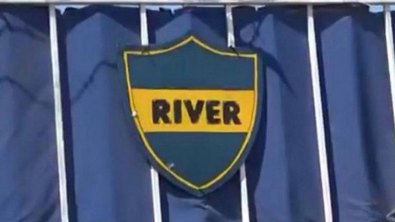 Se llama River y usa la camiseta de Boca: el curioso caso de un club cordobés