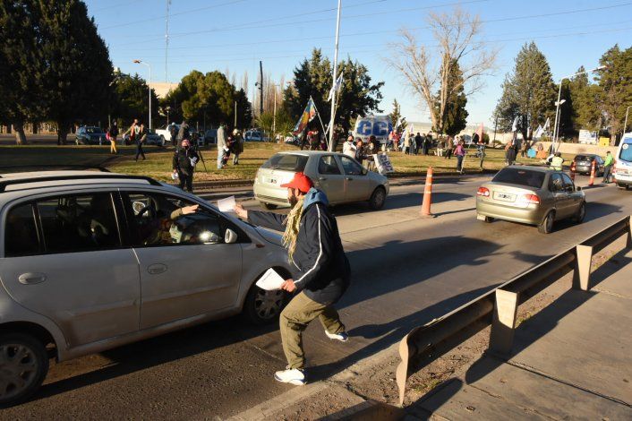 La CCC levantó las ollas populares de los puentes carreteros