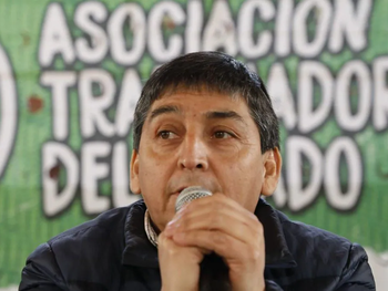 Carlos Quintriqueo secretario general de ATE Neuquén. Carlos Quintriqueo secretario general de ATE Neuquén.