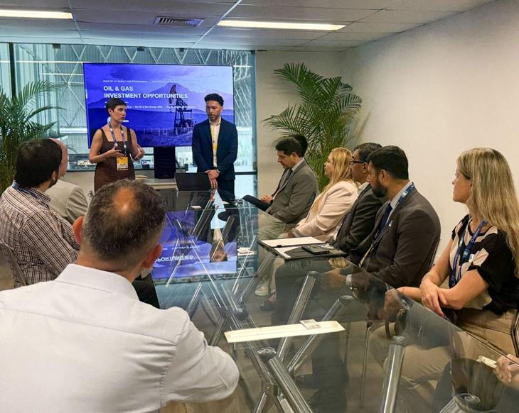 Los funcionarios encabezaron el Mendoza Day durante ROG.e 2026.