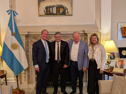 oracio Marín y Harold Hamm coincidieron en Nueva York sobre el carácter de clase mundial de Vaca Muerta. oracio Marín y Harold Hamm coincidieron en Nueva York sobre el carácter de clase mundial de Vaca Muerta.