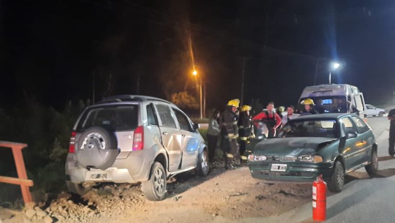 Dos mujeres y una bebé fueron hospitalizadas tras un accidente
