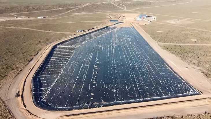 Calcatreu y el impacto económico local que ya deja en la Región Sur. (Foto: Gobierno de Río Negro) Calcatreu y el impacto económico local que ya deja en la Región Sur. (Foto: Gobierno de Río Negro)