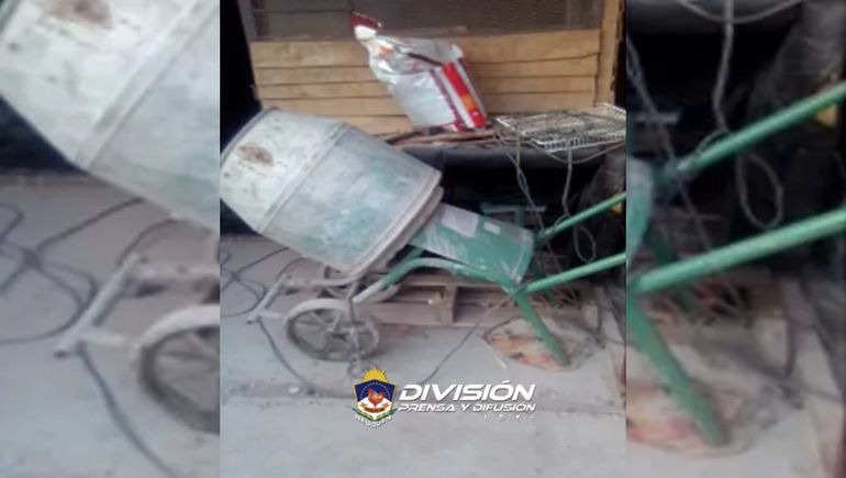 Le robaron el auto a un matrimonio para trasladar el botín de otro hecho