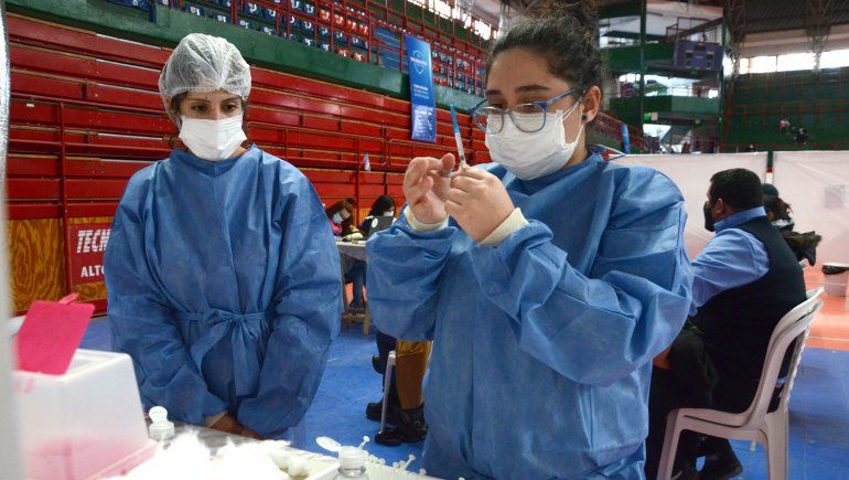 Vacunación: cómo es la inscripción para mayores de 29 años