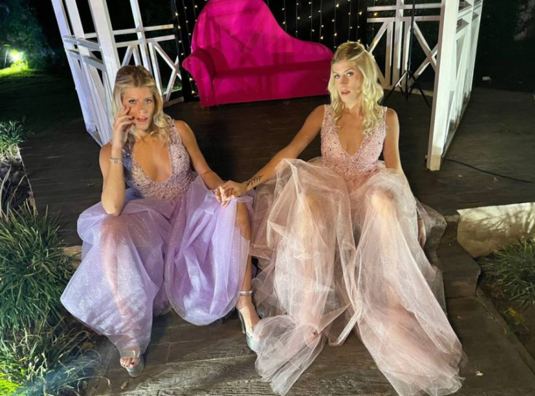 Las gemelas realizaron una sesión de fotos con la revista Caras, patrocinadora del evento.