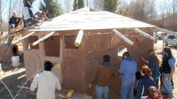 p08-f01-construccion-barro.jpg