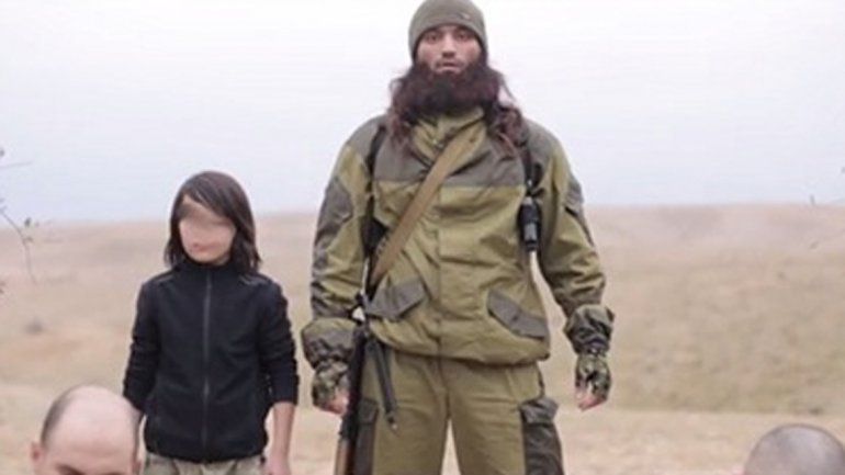 El grupo terrorista también ejecuta a los que considera desertores.