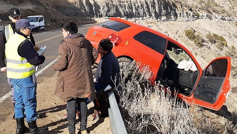 Milagro en la Ruta 40: se salvaron de caer por un barranco en Junín