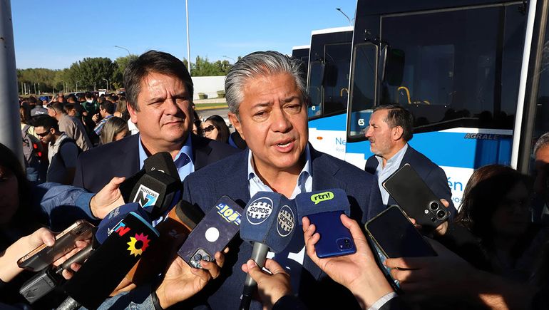 El gobernador Rolando Figueroa se refirió al debate por la barrera sanitaria / Foto