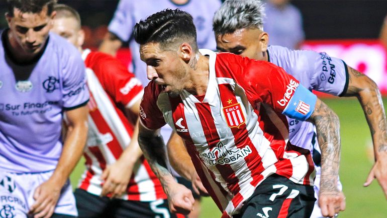 Estudiantes y Barracas definieron al rival de River y Boca.