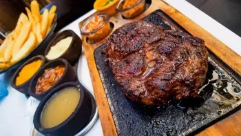 la cabrera: el templo de la carne que seduce a turistas y locales en buenos aires la cabrera: el templo de la carne que seduce a turistas y locales en buenos aires