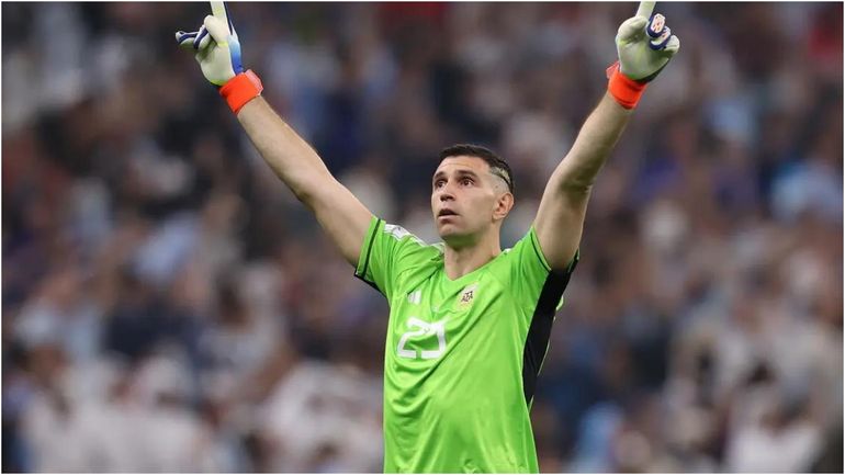 Dibu Martínez Dibu Martínez