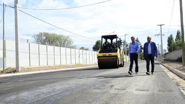 Monzani y Bermúdez supervisaron la obra.