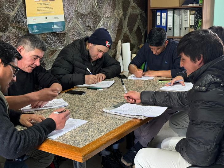 Se revalidaron a 15 acondicionadores en toda la provincia. Se revalidaron a 15 acondicionadores en toda la provincia.