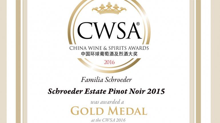 Tres vinos de Bodega  Familia Schroeder, premiados en el CWSA 2016