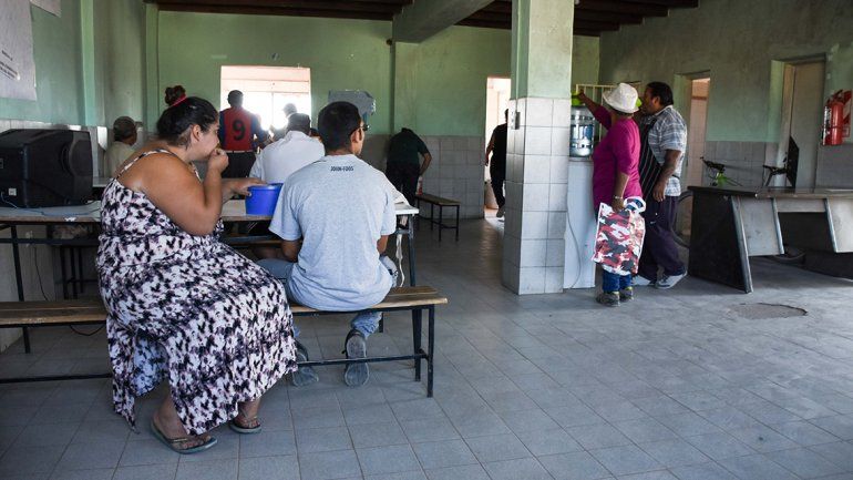 El comedor del barrio los salva de pasar hambre