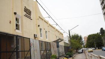 la iglesia del pastor hugo marquez amanecio con vallas: ¿que paso? la iglesia del pastor hugo marquez amanecio con vallas: ¿que paso?