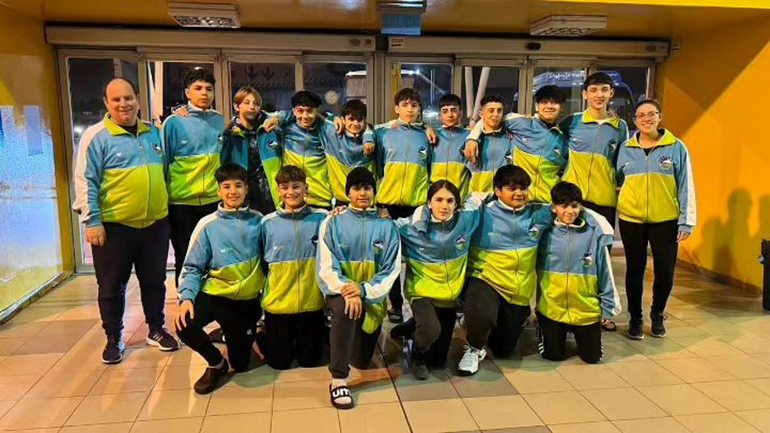 Los cadetes del handball neuquino compiten en el Argentino