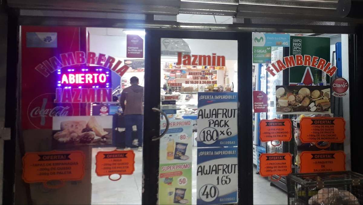Video: vecinos indignados atrapan a un ladrón y le dan una golpiza