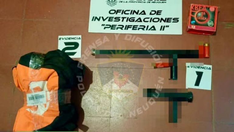 Atraparon a un dealer con cocaína, marihuana y una tumbera en los bolsillos