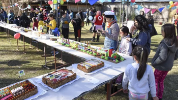 AM la torta infantil mas larga del mundo (7).JPG